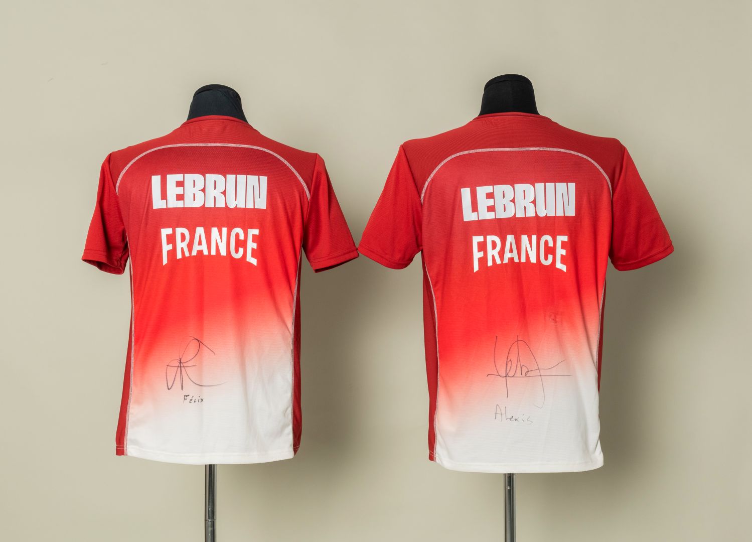 Maillot dédicacé de Félix Lebrun porté durant les Jeux Olympiques de Paris 2024